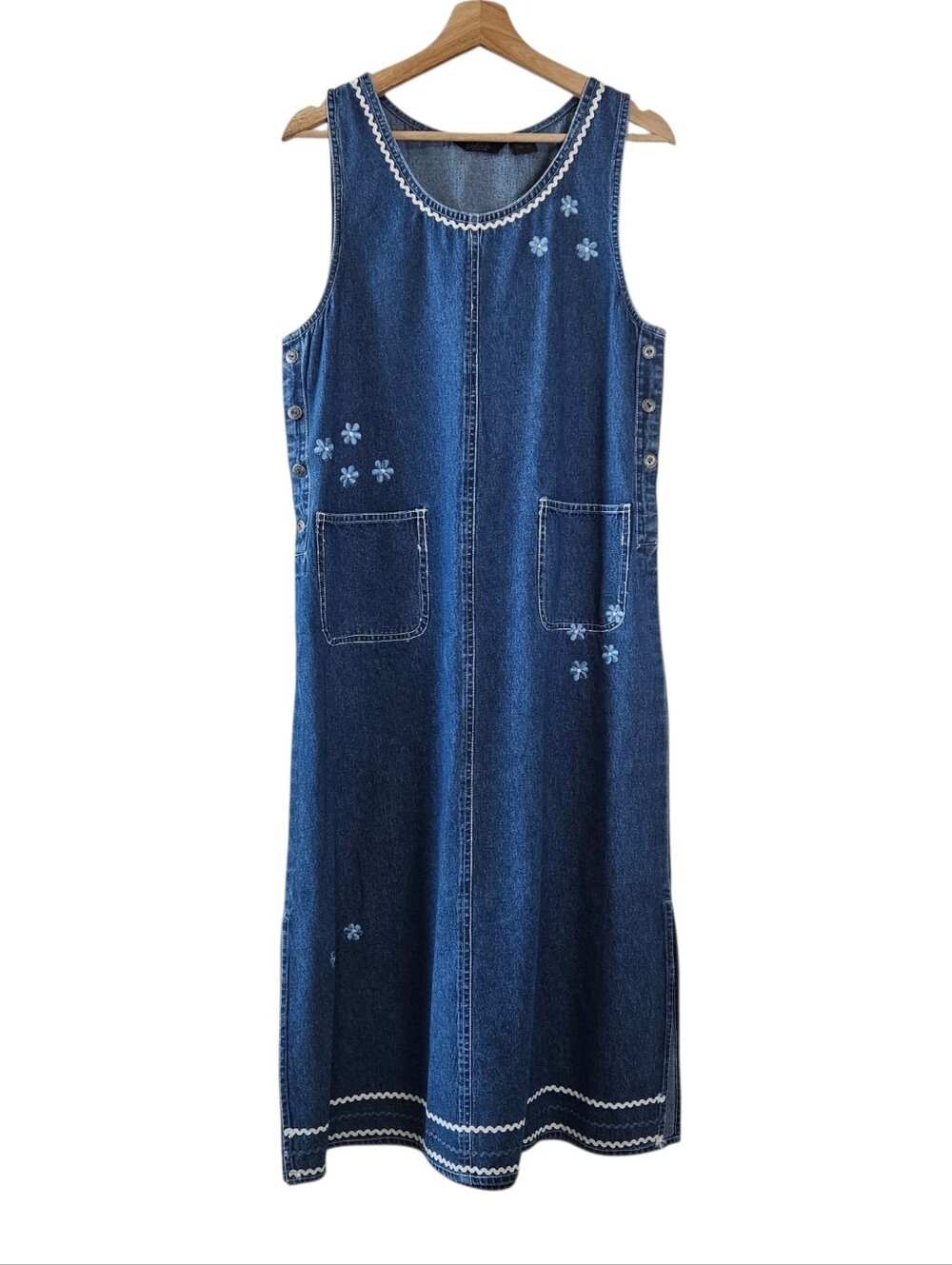 Agapo Vintage Denim Embroidered Sleeveless Pocket Dress Sz M Teacher 90s